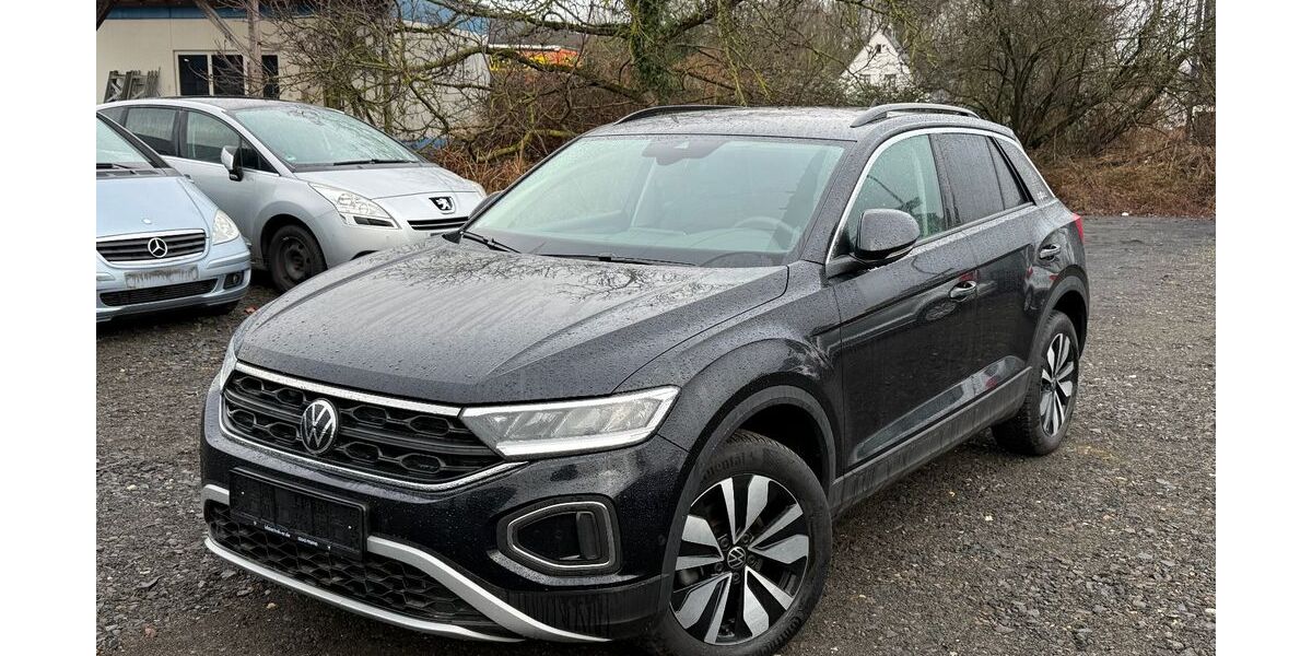 VW T-Roc 42.566 km 25.490 &euro; Sinzig 53489