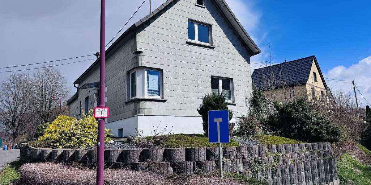 Einfamilienhaus Dierdorf - 5 Zimmer, 110 m&sup2;, 172.000&euro; | Angebot:25970232