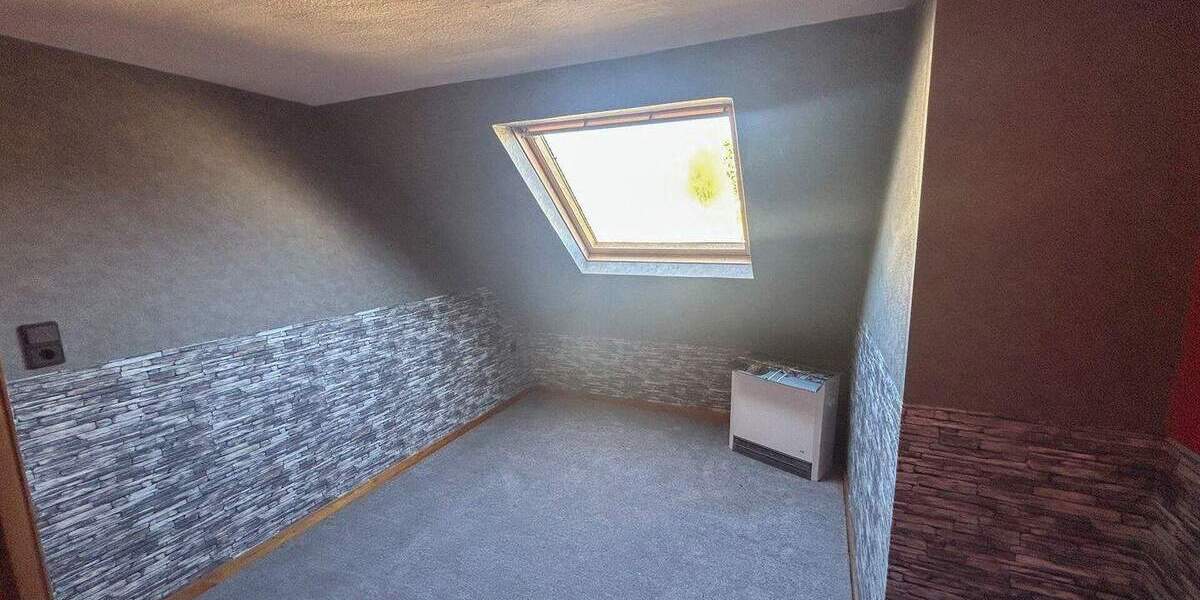 Einfamilienhaus Nauort - 6 Zimmer, 115 m&sup2;, 155.000&euro; | Angebot:25738145