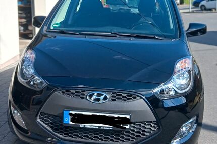 Hyundai ix20 25.569 km 14.800 &euro; Vettelschoß 53560
