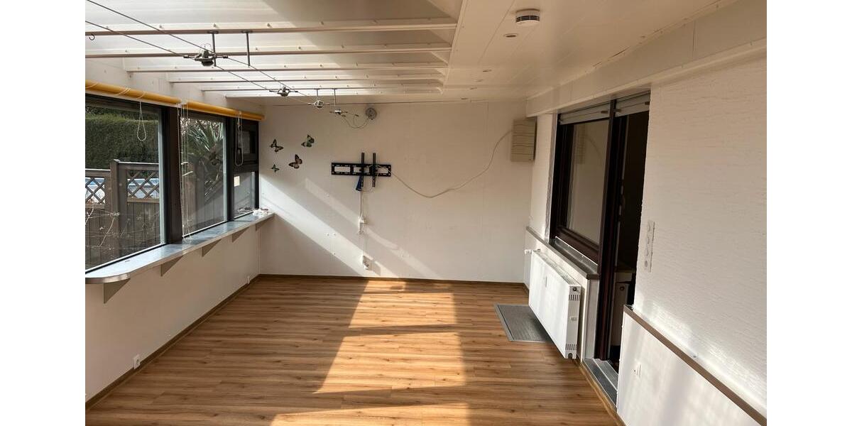 Erdgeschoßwohnung Urmitz - 2 Zimmer, 86 m&sup2;, 1.200&euro; | Angebot:25842192