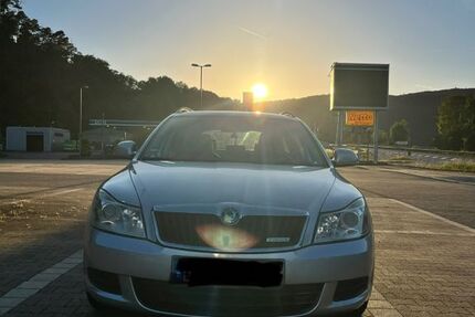 Skoda Octavia 190.000 km 5.100 &euro; Fachbach 56133