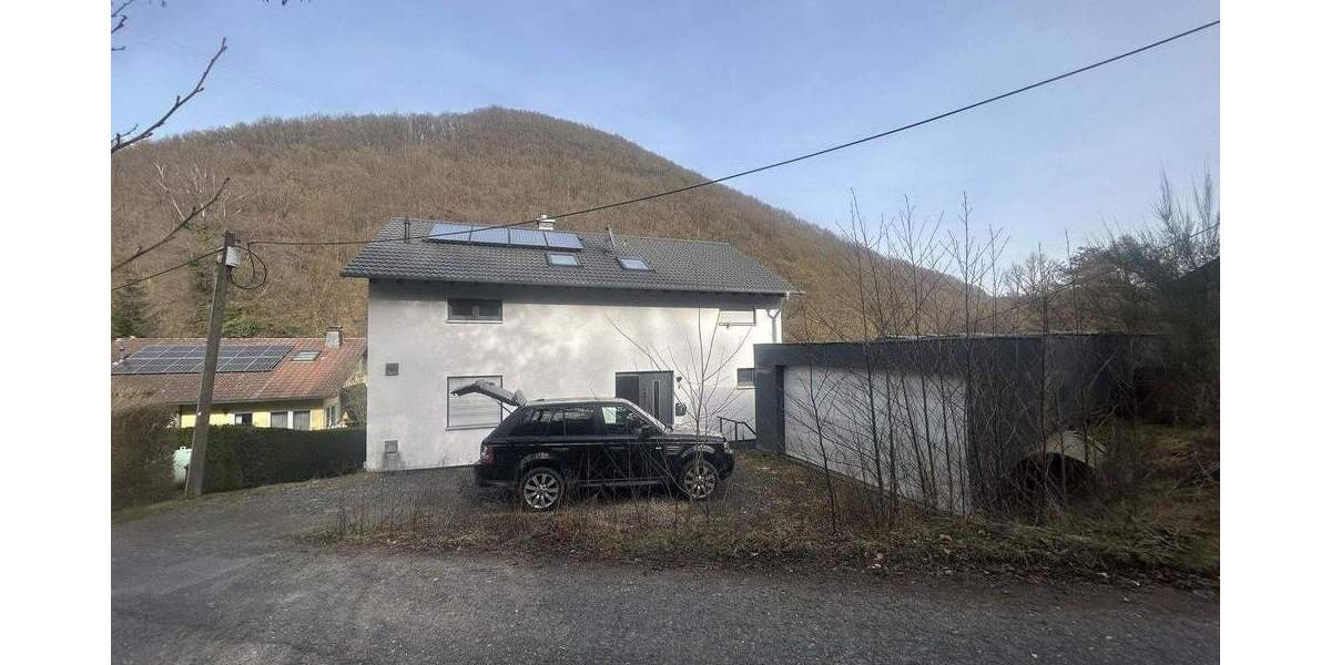 Einfamilienhaus Dattenberg Brochenbach - 7 Zimmer, 225 m&sup2;, 1.900&euro; | Angebot:25835493