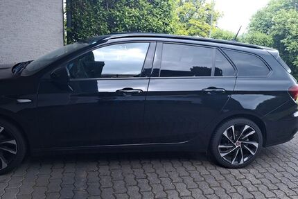 Fiat Tipo 49.899 km 12.900 &euro; Vettelschoß 53560