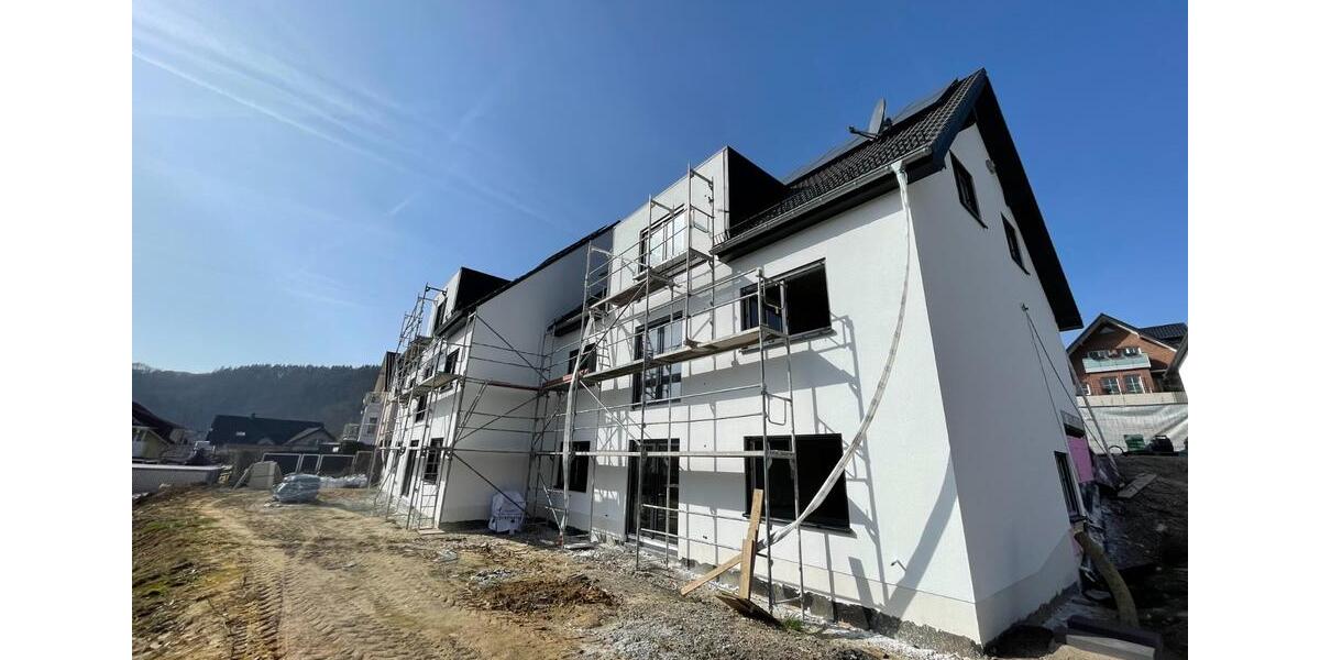 Erdgeschoßwohnung Breitscheid - 3 Zimmer, 92 m&sup2;, 1.100&euro; | Angebot:25404647