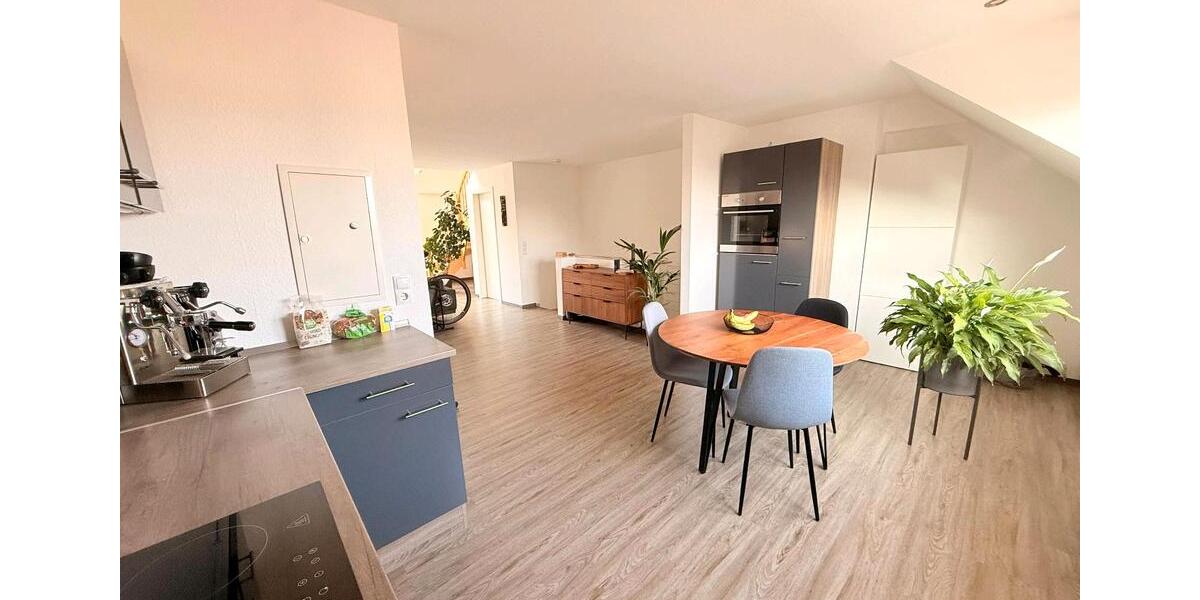 Dachgeschoßwohnung Niederzissen - 2 Zimmer, 75 m&sup2;, 700&euro; | Angebot:25419329