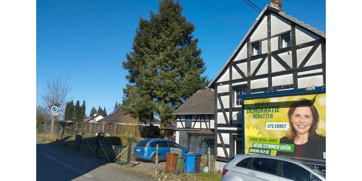 Einfamilienhaus Asbach - 6 Zimmer, 166 m&sup2;, 199.999&euro; | Angebot:24773234