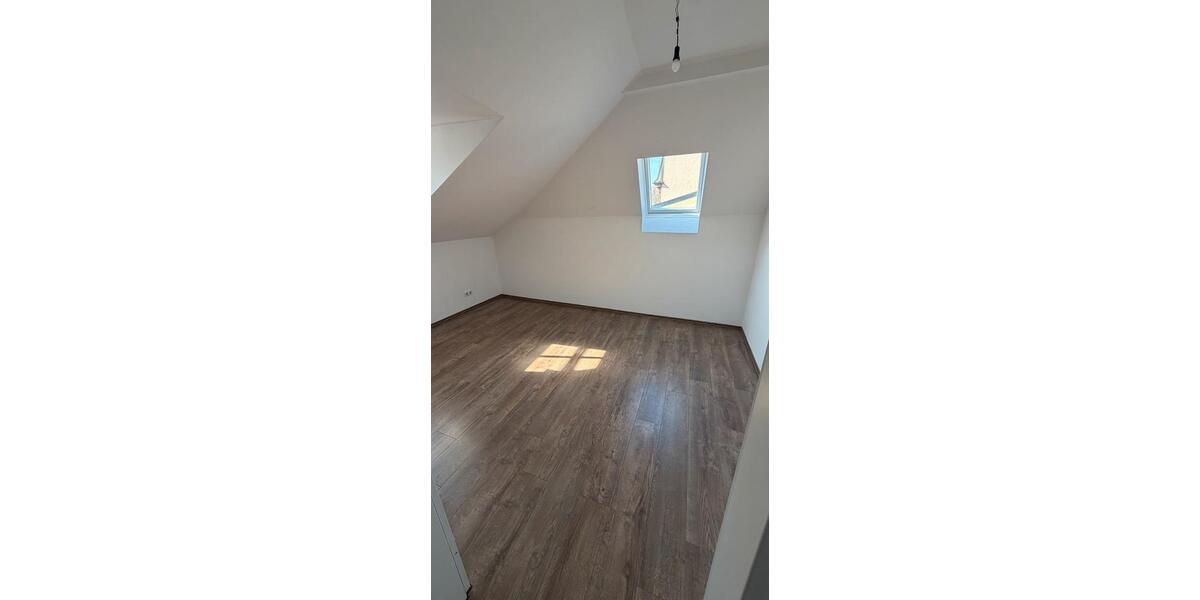 Etagenwohnung Neuwied Block - 2 Zimmer, 55 m&sup2;, 590&euro; | Angebot:26363201