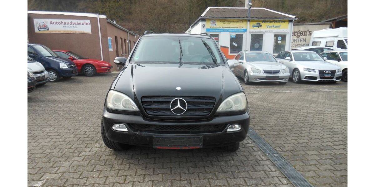 Mercedes-Benz ML 270 341.828 km 4.995 &euro; Remagen 53424