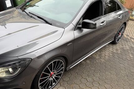 Mercedes-Benz CLA 250 153.400 km 16.900 &euro; Höhr Grenzhausen 56203