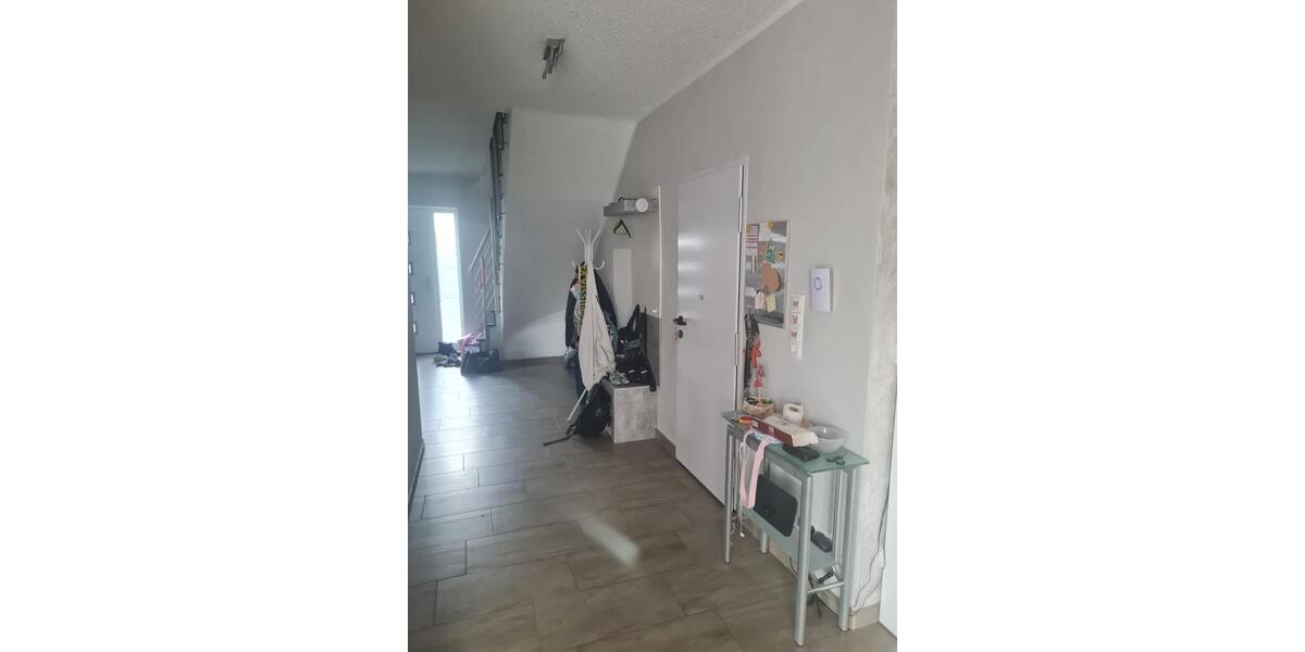 Reihenhaus Asbach - 7 Zimmer, 150 m&sup2;, 460.000&euro; | Angebot:24836110