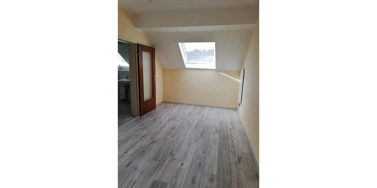Dachgeschoßwohnung Boppard - 3 Zimmer, 65 m&sup2;, 625&euro; | Angebot:25286719