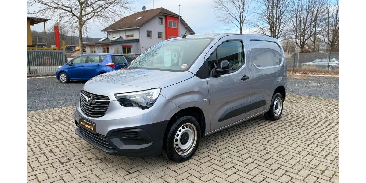 Opel Combo 79.700 km 11.999 &euro; Rheinbreitbach 53619