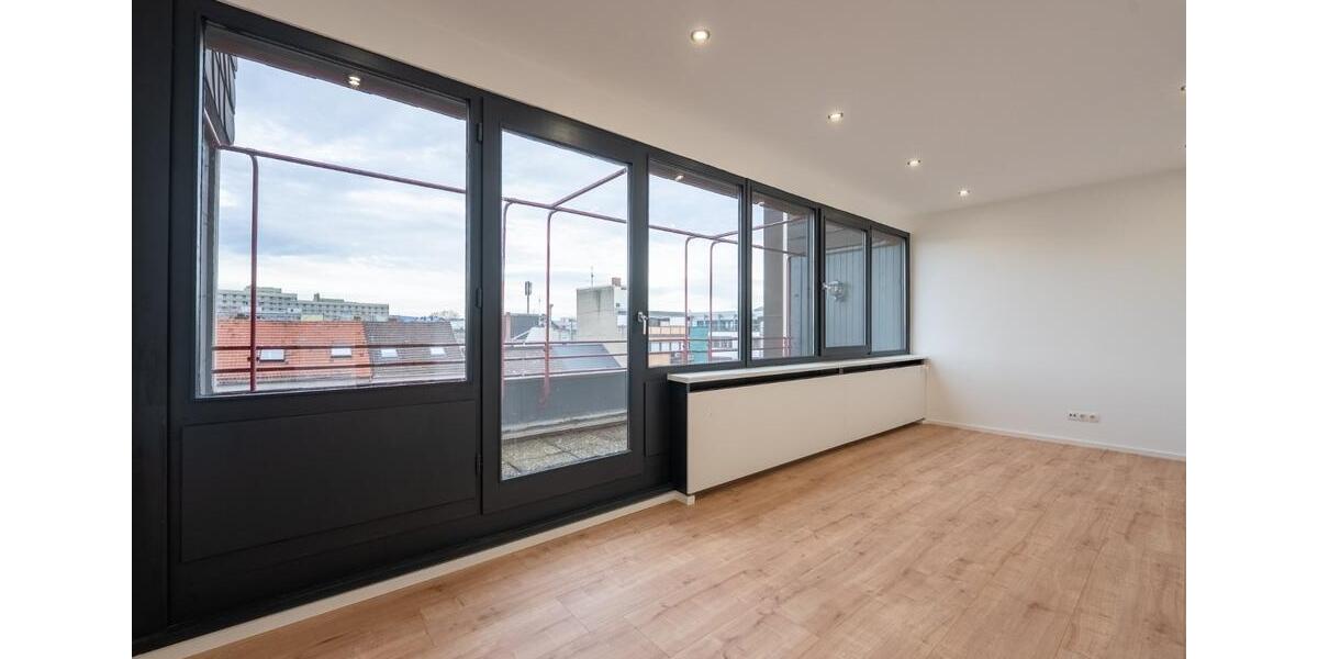 Dachgeschoßwohnung Neuwied - 4 Zimmer, 125 m&sup2;, 1.750&euro; | Angebot:25543097