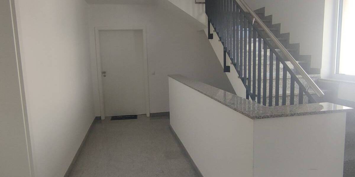 Etagenwohnung Kettig - 2 Zimmer, 65 m&sup2;, 915&euro; | Angebot:26713816
