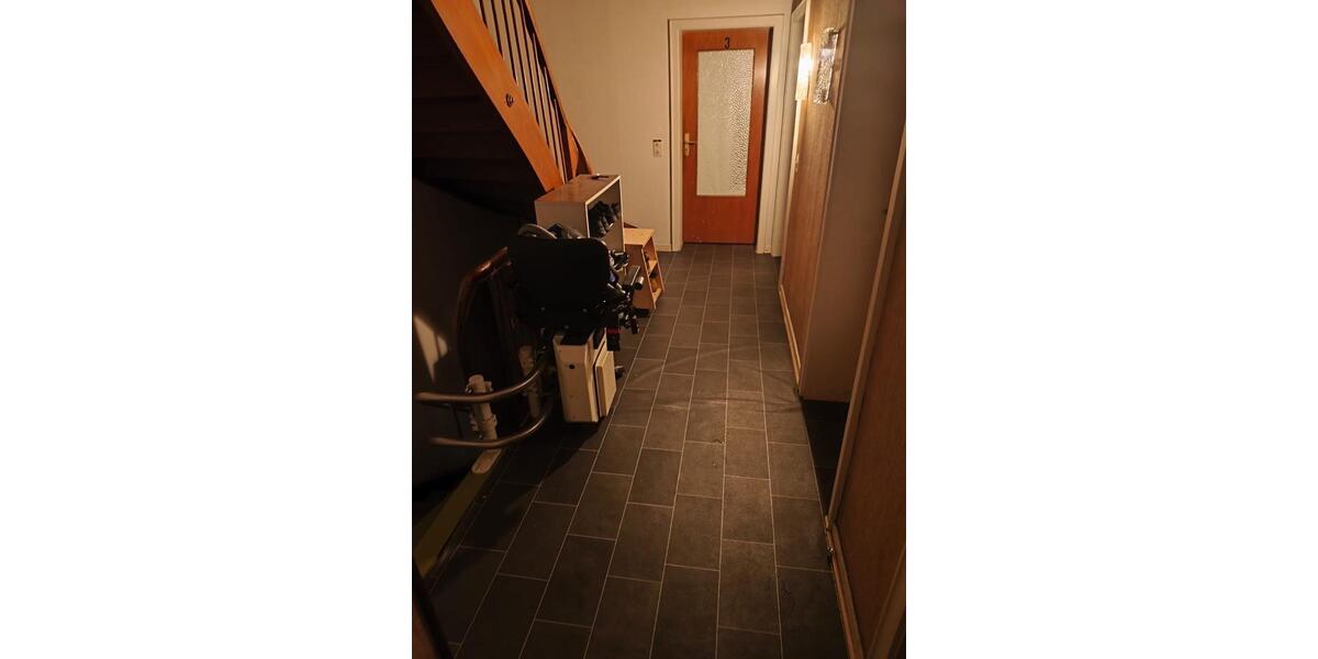 Etagenwohnung Koblenz Bisholder - 8 Zimmer, 130 m&sup2;, 1.800&euro; | Angebot:25379828