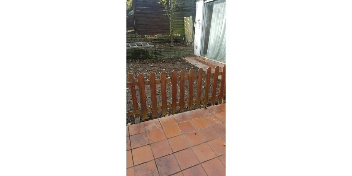 Einfamilienhaus Brey - 8 Zimmer, 300 m&sup2;, 190.000&euro; | Angebot:27093595