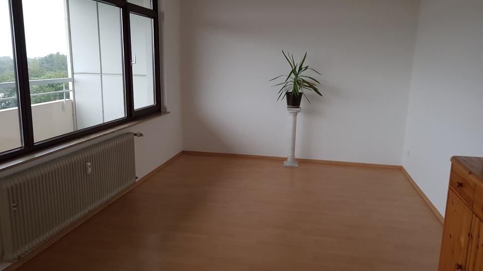 Etagenwohnung Neuwied - 3 Zimmer, 72 m&sup2;, 183.000&euro; | Angebot:25054952
