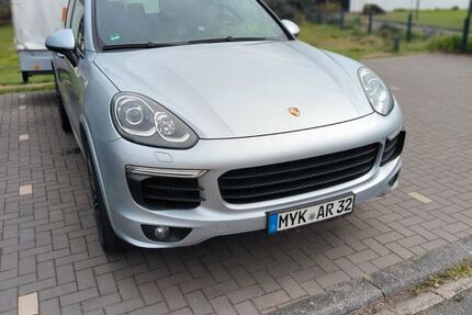 Porsche Cayenne 101.000 km 34.600 &euro; Spay 56322