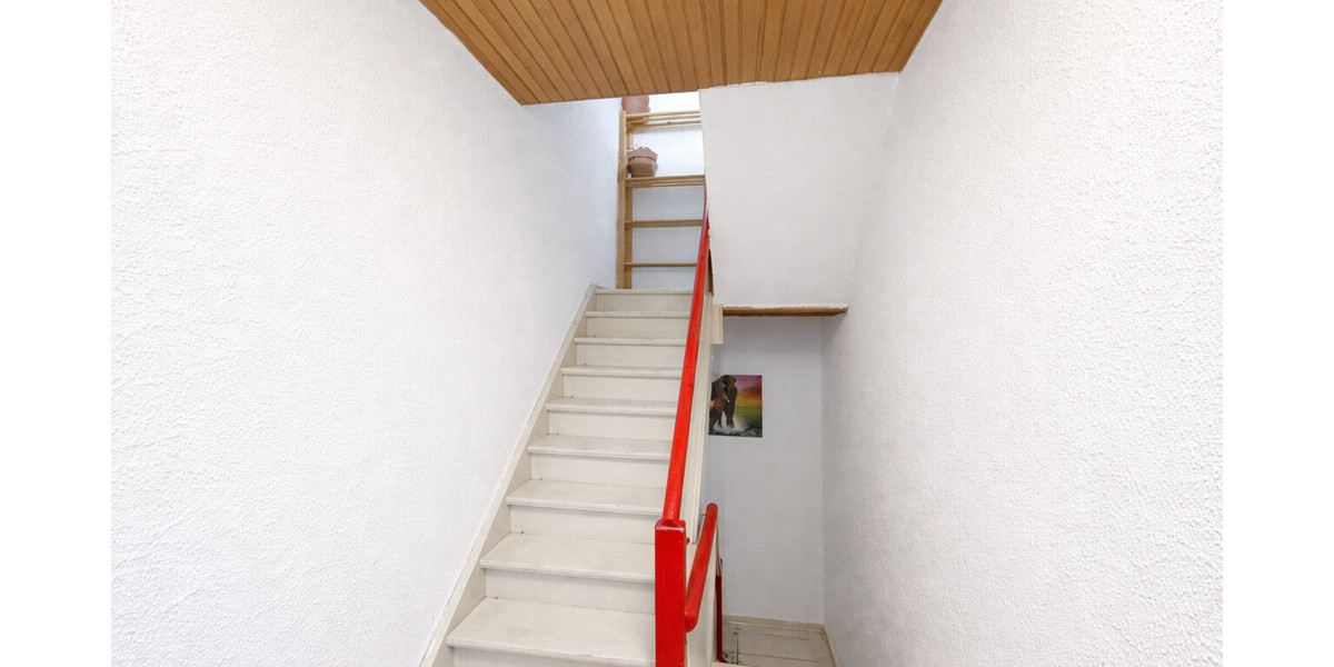 Vier-Seiten-Hof im Herzen Kottenheims - Einfamilienhaus Kottenheim | Angebot:24713300