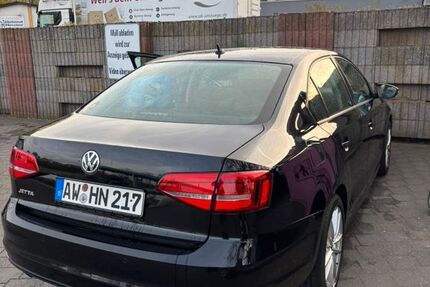 VW Jetta 149.000 km 7.500 &euro; Bad Neuenahr 53474