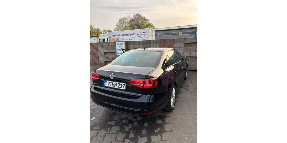 VW Jetta 149.000 km 7.500 &euro; Bad Neuenahr 53474