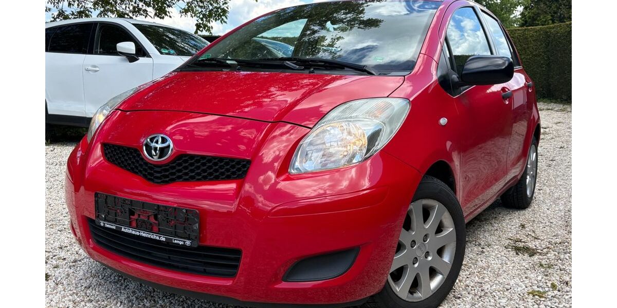 Toyota Yaris 173.000 km 2.950 &euro; Kobern-Gondorf 56330