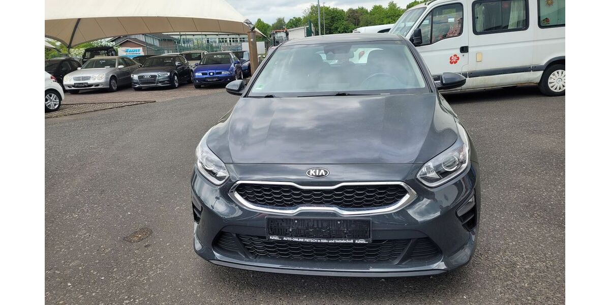 Kia ceed / Ceed 78.707 km 14.990 &euro; Vettelschoss 53560