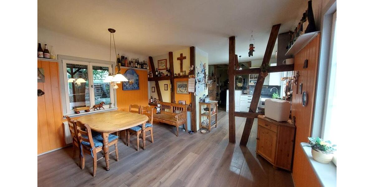 Mehrfamilienhaus, Wohnhaus Rheinbreitbach - 8 Zimmer, 403 m&sup2;, 697.000&euro; | Angebot:25852404