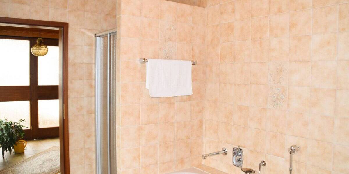 Mehrfamilienhaus, Wohnhaus Rückeroth - 1 Zimmer, 390 m&sup2;, 625.000&euro; | Angebot:25702942