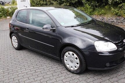VW Golf 258.243 km 1.450 &euro; Puderbach 56305