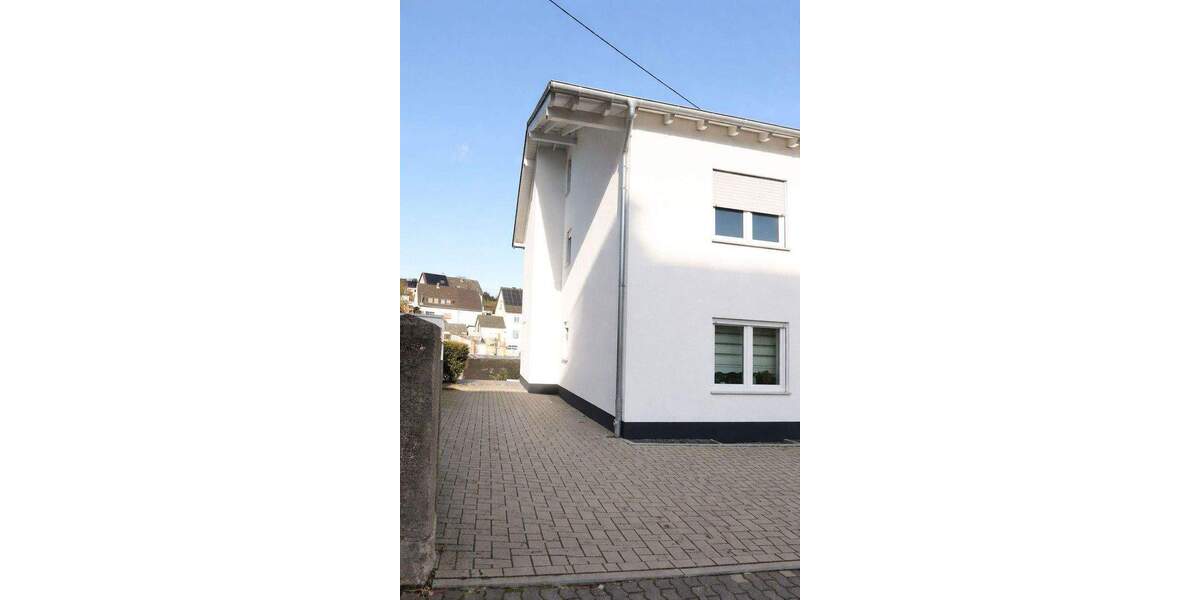 Mehrfamilienhaus, Wohnhaus Neuwied Rodenbach - 1.249.000&euro; | Angebot:25751230