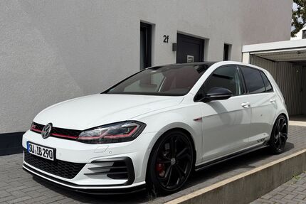VW Golf 78.390 km 27.700 &euro; Bad Honnef 53604