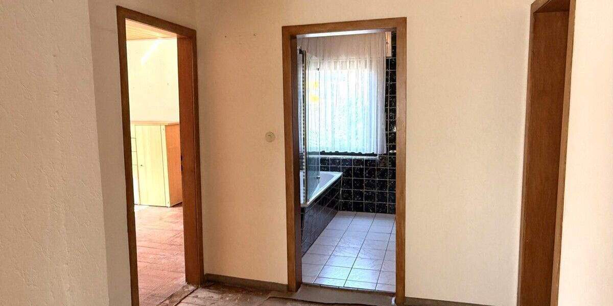 Einfamilienhaus Vettelschoß - 6 Zimmer, 169 m&sup2;, 295.000&euro; | Angebot:25672107