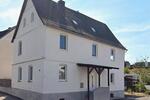 Einfamilienhaus Höhr-Grenzhausen Grenzhausen - 5 Zimmer, 153 m&sup2;, 230.000&euro; | Angebot:26997462