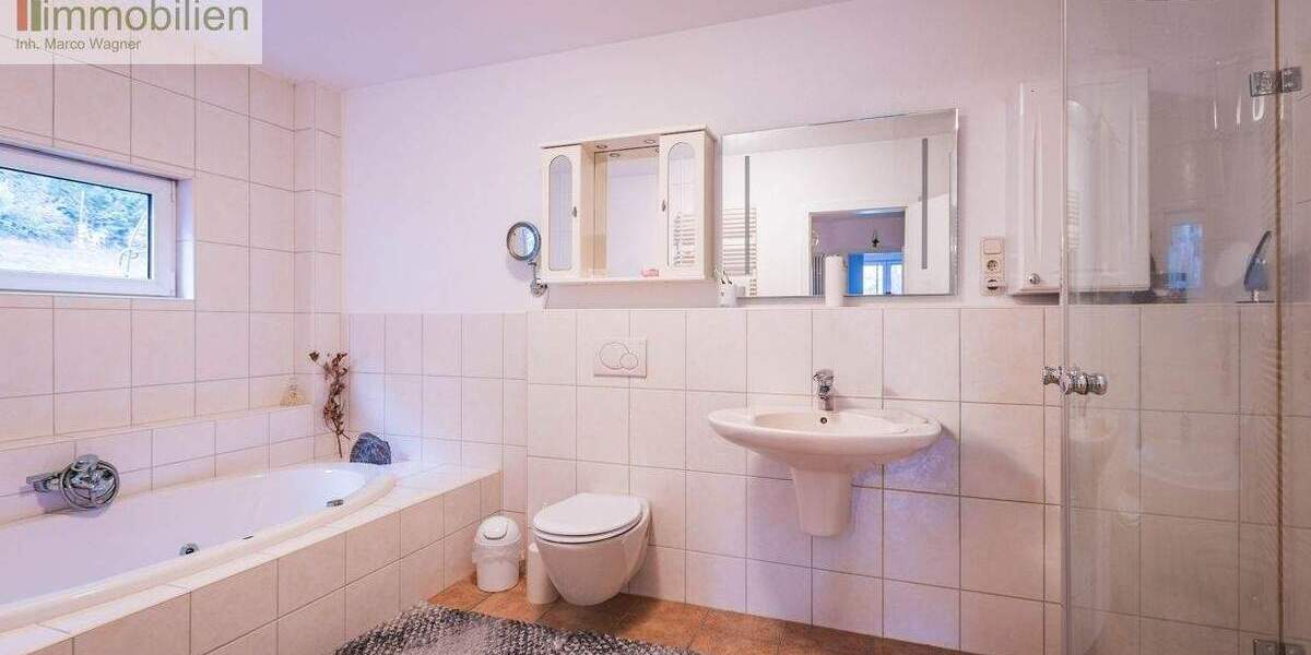 Einfamilienhaus Reuschenbach Reuschenbach - 5 Zimmer, 194 m&sup2;, 449.000&euro; | Angebot:25744969