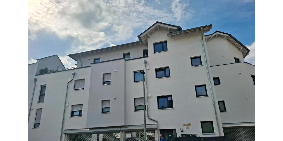 Etagenwohnung Neuwied - 3.5 Zimmer, 99 m&sup2;, 380.000&euro; | Angebot:26066128