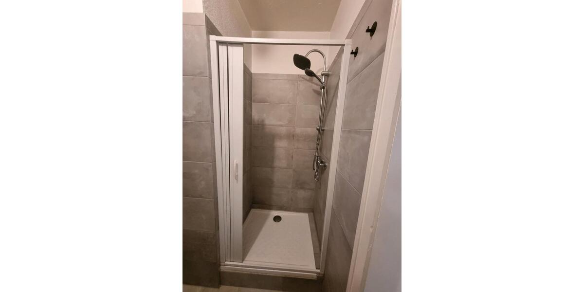 Etagenwohnung Rengsdorf - 3 Zimmer, 70 m&sup2;, 18&euro; | Angebot:23617202