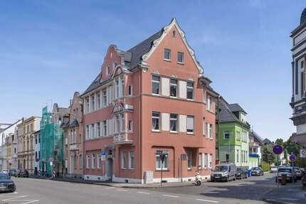 Haus Neuwied - 15 Zimmer, 444 m&sup2;, 785.000&euro; | Angebot:25893293