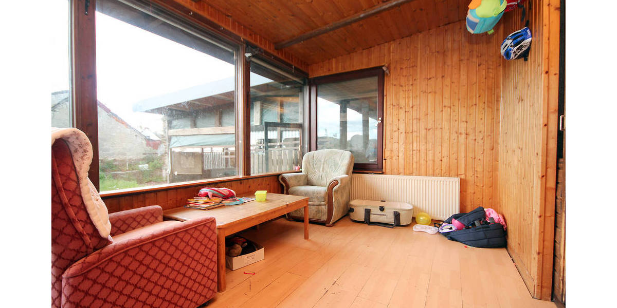 Mehrfamilienhaus, Wohnhaus Langenfeld - 5 Zimmer, 100 m&sup2;, 69.000&euro; | Angebot:25702339