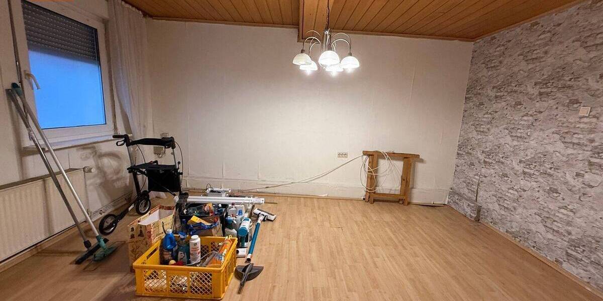 Reihenmittelhaus Erpel - 4 Zimmer, 90 m&sup2;, 79.000&euro; | Angebot:25984349