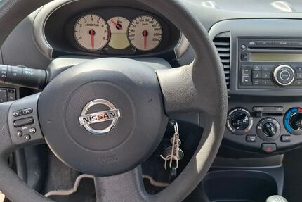 Nissan Micra 151.000 km 2.400 &euro; Trimbs 56753