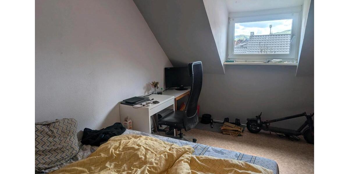 Etagenwohnung Koblenz - 20 Zimmer, 100 m&sup2;, 420&euro; | Angebot:26676855