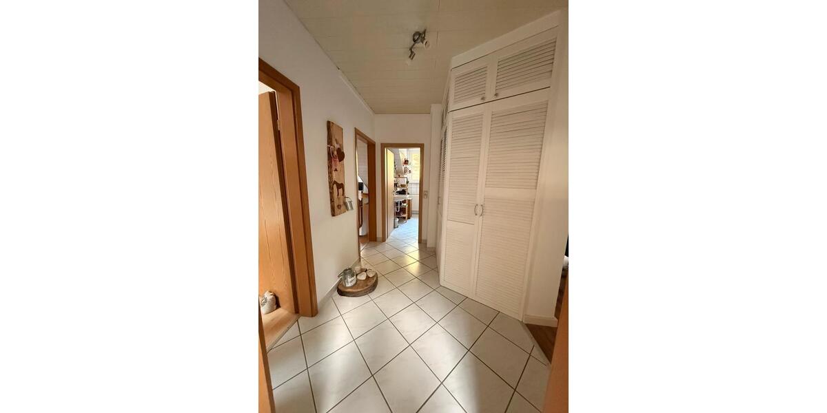 Dachgeschoßwohnung Koblenz Lay - 3 Zimmer, 85 m&sup2;, 800&euro; | Angebot:25415303