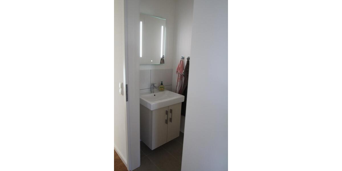 Etagenwohnung Lahnstein - 2 Zimmer, 84 m&sup2;, 1.030&euro; | Angebot:25308538