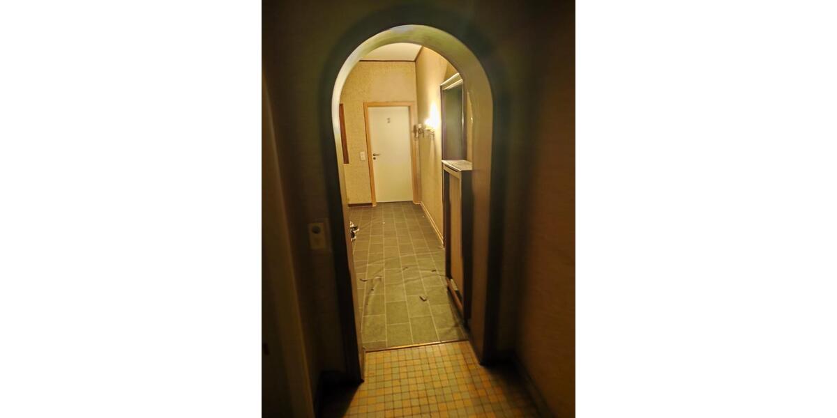 Etagenwohnung Koblenz Bisholder - 8 Zimmer, 130 m&sup2;, 1.800&euro; | Angebot:25379828