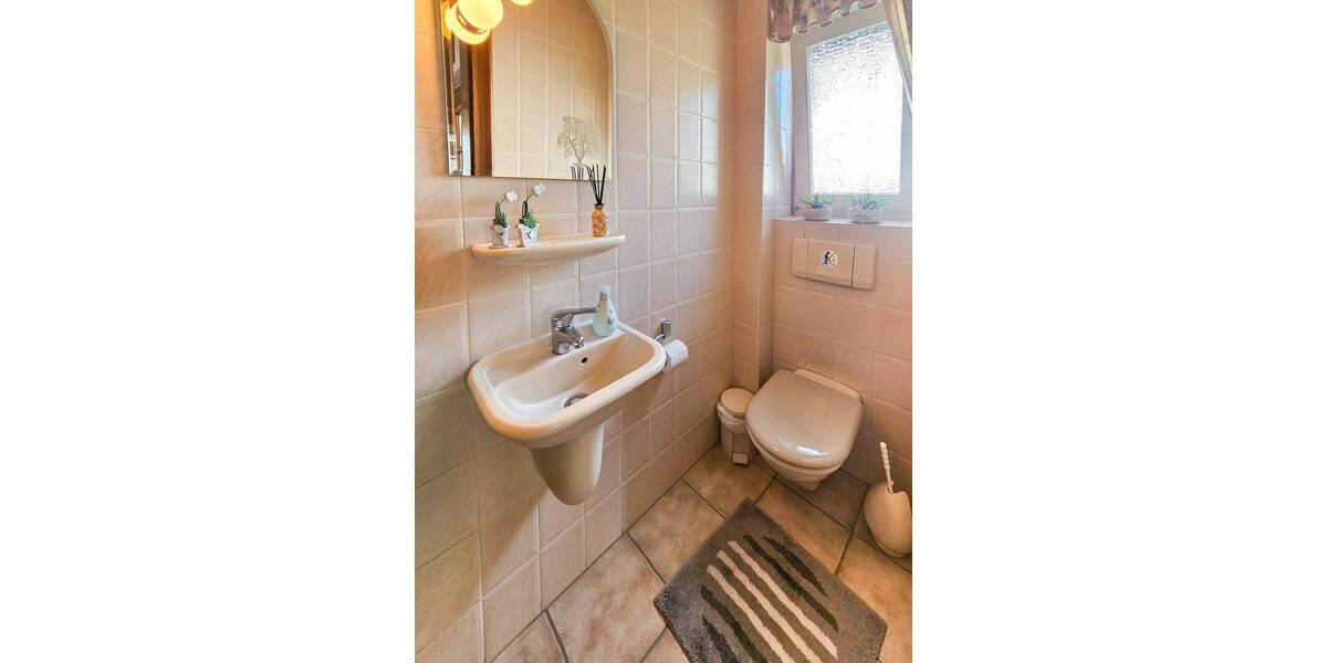Einfamilienhaus Neustadt Rott - 6 Zimmer, 160 m&sup2;, 398.000&euro; | Angebot:26882227