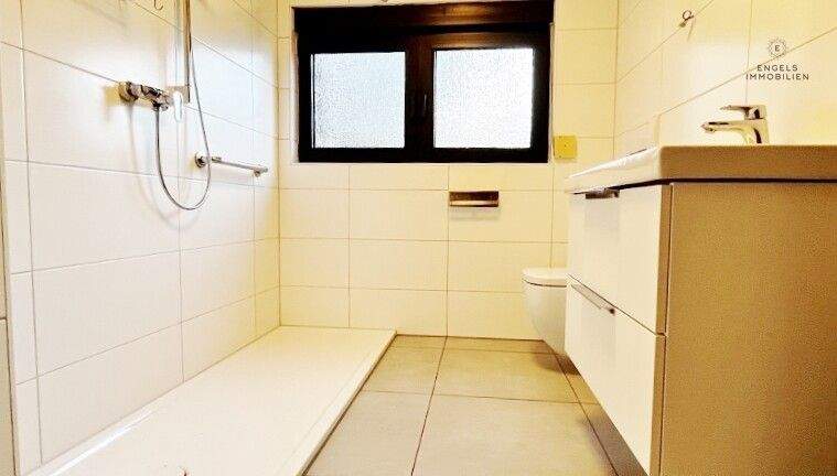 Mehrfamilienhaus, Wohnhaus Neustadt (Wied) / Etscheid Etscheid - 8 Zimmer, 226 m&sup2;, 440.000&euro; | Angebot:25687184