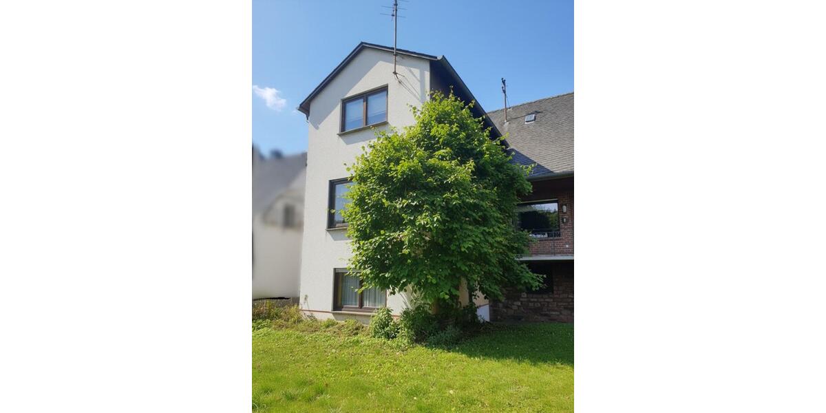Einfamilienhaus Boppard - 8 Zimmer, 196 m&sup2;, 220.000&euro; | Angebot:25655428