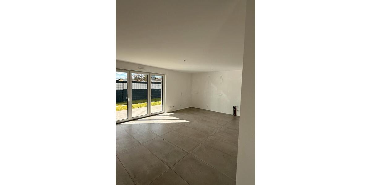 Terrassenwohnung Breitscheid - 3.5 Zimmer, 115 m&sup2;, 980&euro; | Angebot:25352896